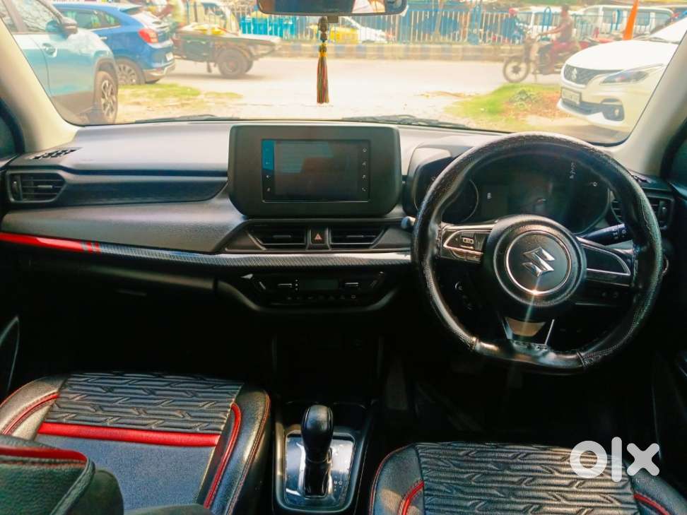 Maruti Suzuki Swift 1.2 Vxi (o), 2024, Petrol