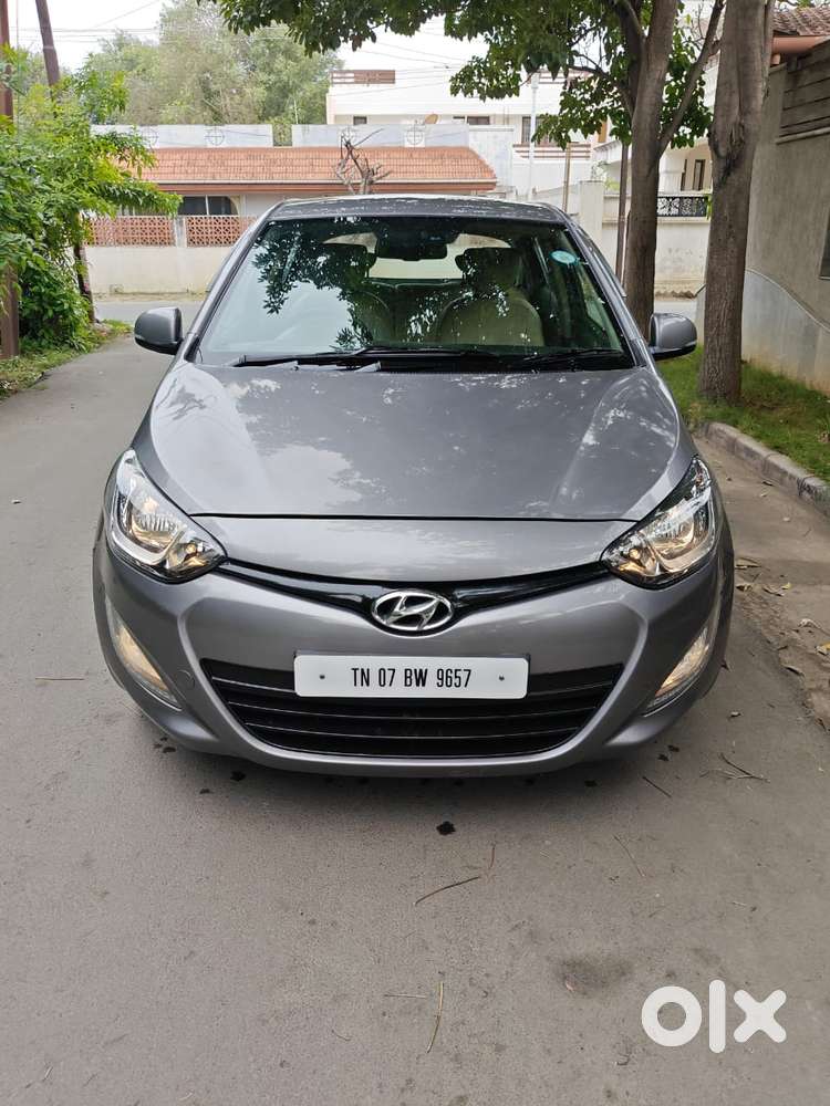 Hyundai I20 Sportz 1.2 Bs-iv, 2013, Petrol