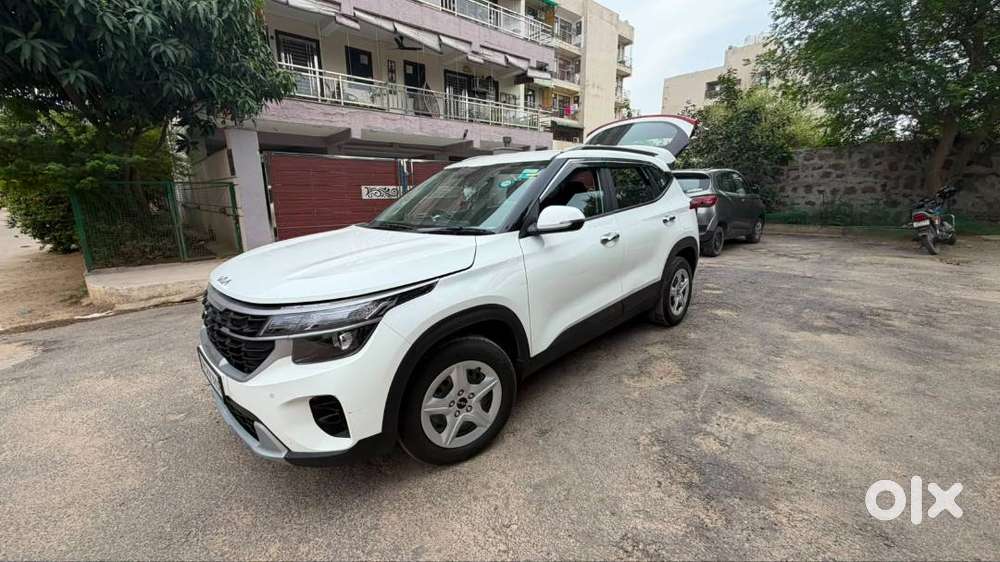 2023 Kia Seltos Htk Petrol Manual  Single Owner  31,000 Km  White