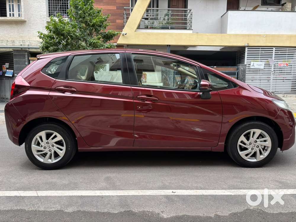 Honda Jazz V Automatic, 2018, Petrol