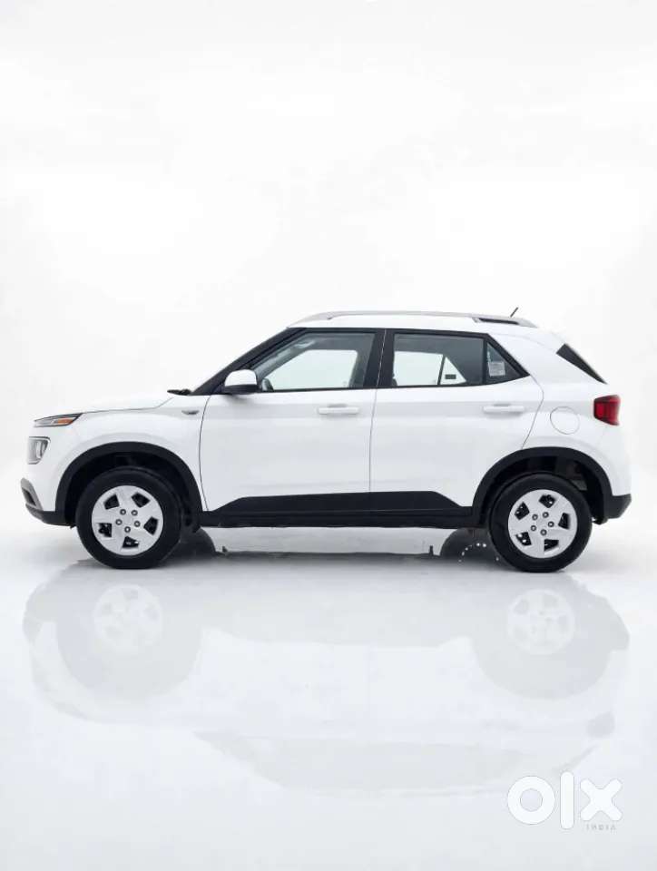 Hyundai Venue S 1.2 Petrol, 2022, Petrol