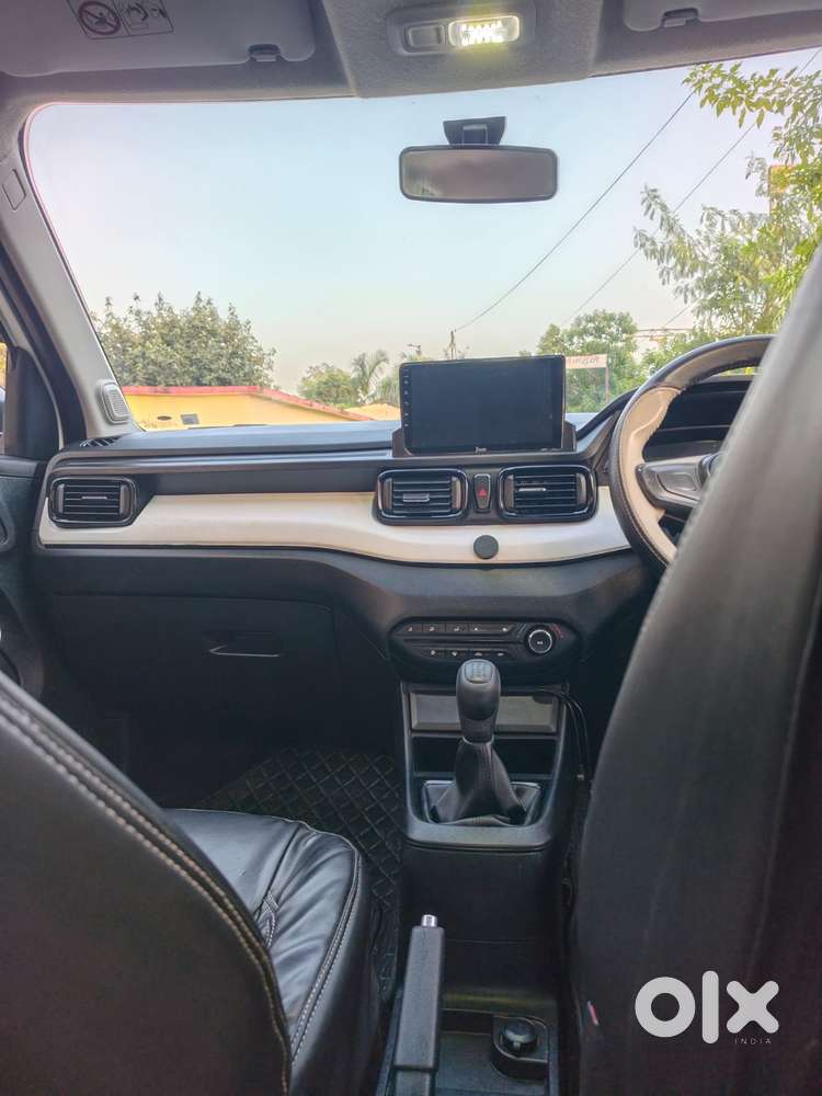 Tata Punch Pure, 2023, Petrol