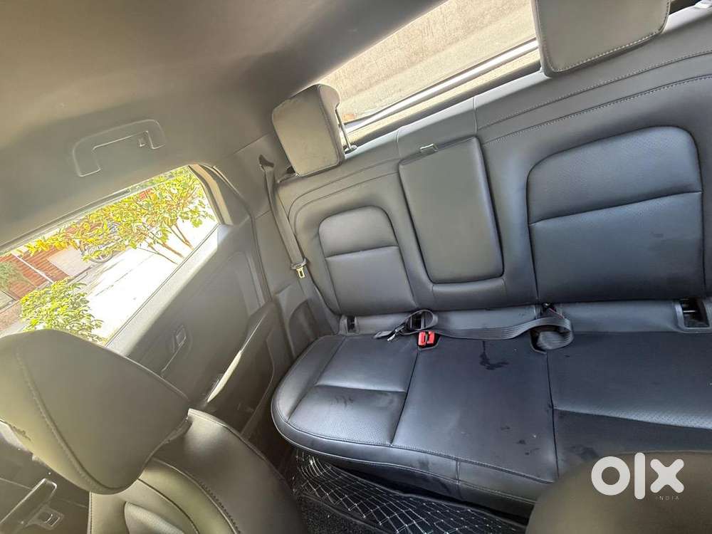 Tata Altroz 2023 Petrol Well Maintained