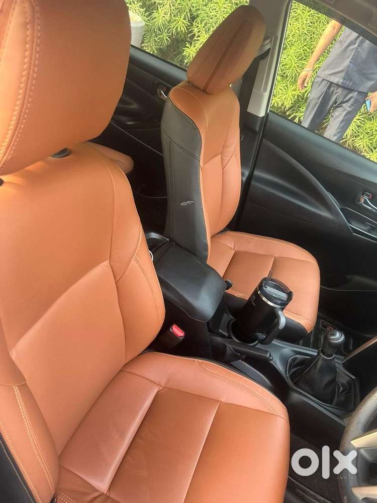 Toyota Innova Crysta 2.7 Gx Mt, 2024, Diesel