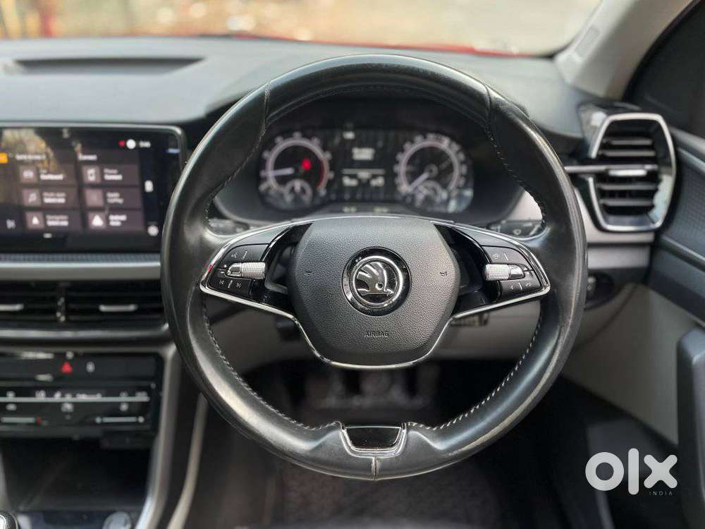 Skoda Kushaq 1.0 Tsi Ambition, 2022, Petrol