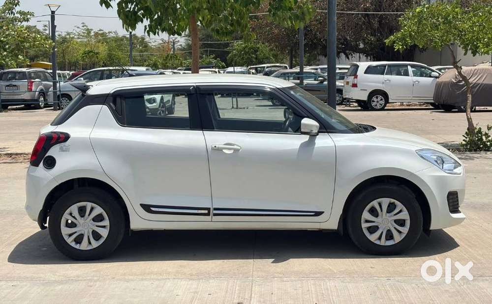 Maruti Suzuki Swift Vxi Cng, 2023, Cng & Hybrids
