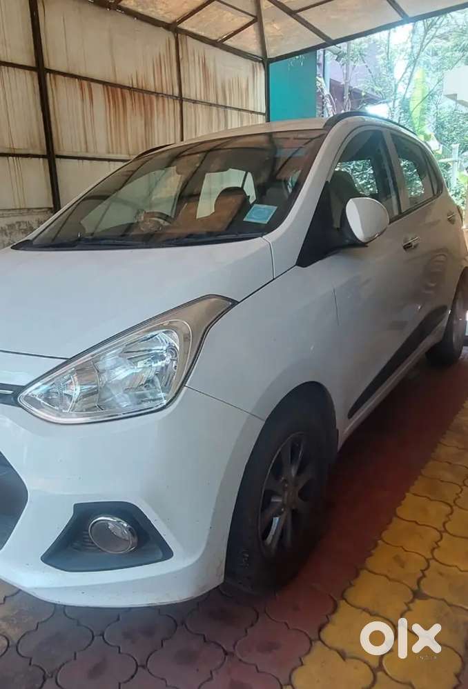 Grand I10 Asta Top Model