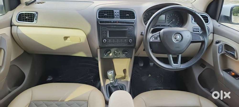 Skoda Rapid 1.6 Mpi Ambition, 2014, Petrol