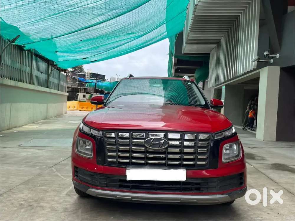 Hyundai Venue 2023 Petrol Single Owner For 5.25000