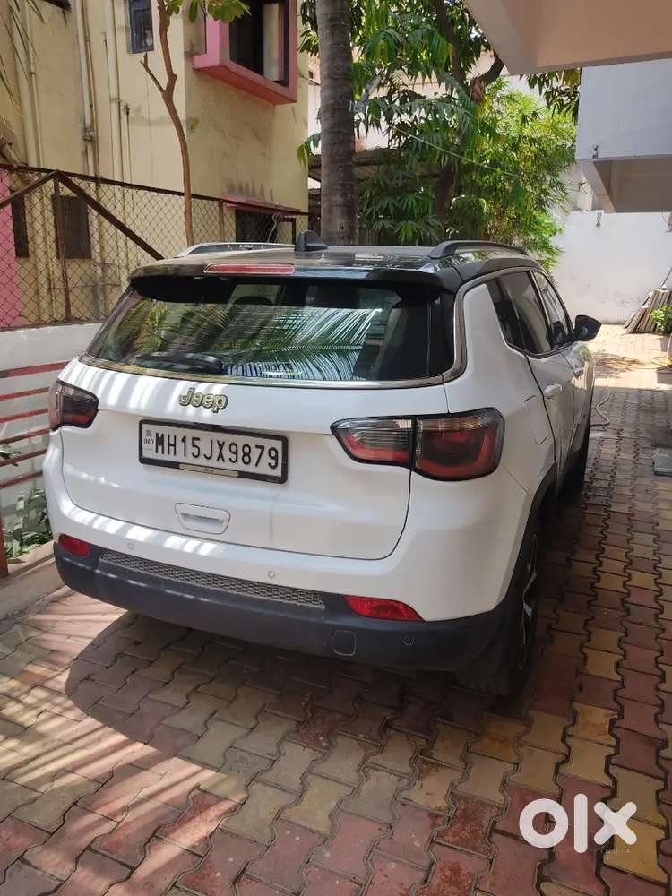 Jeep Compass 2.0 Diesel Manual 2025 Km Driven
