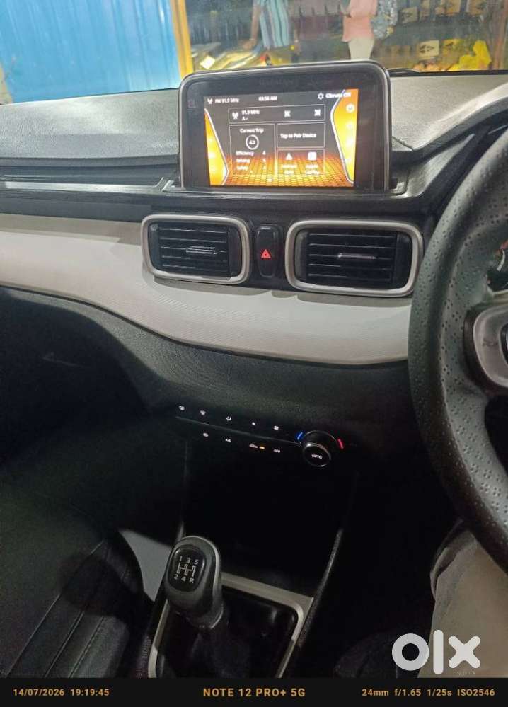 Tata Punch 1.2 Revotron Creative Dual Tone, 2023, Petrol