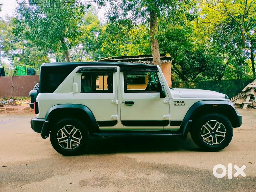 Mahindra Thar Roxx Mx5 Diesel Mt 2wd, 2025, Diesel