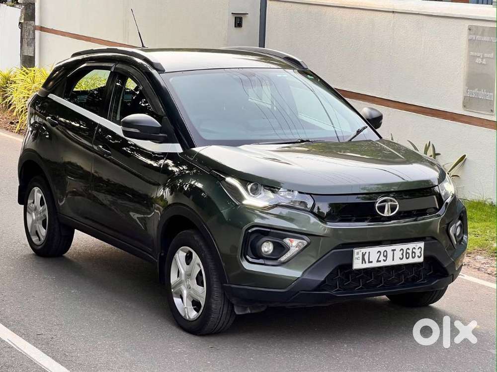 Tata Nexon 1.5 Revotorq Xm (s), 2021, Diesel