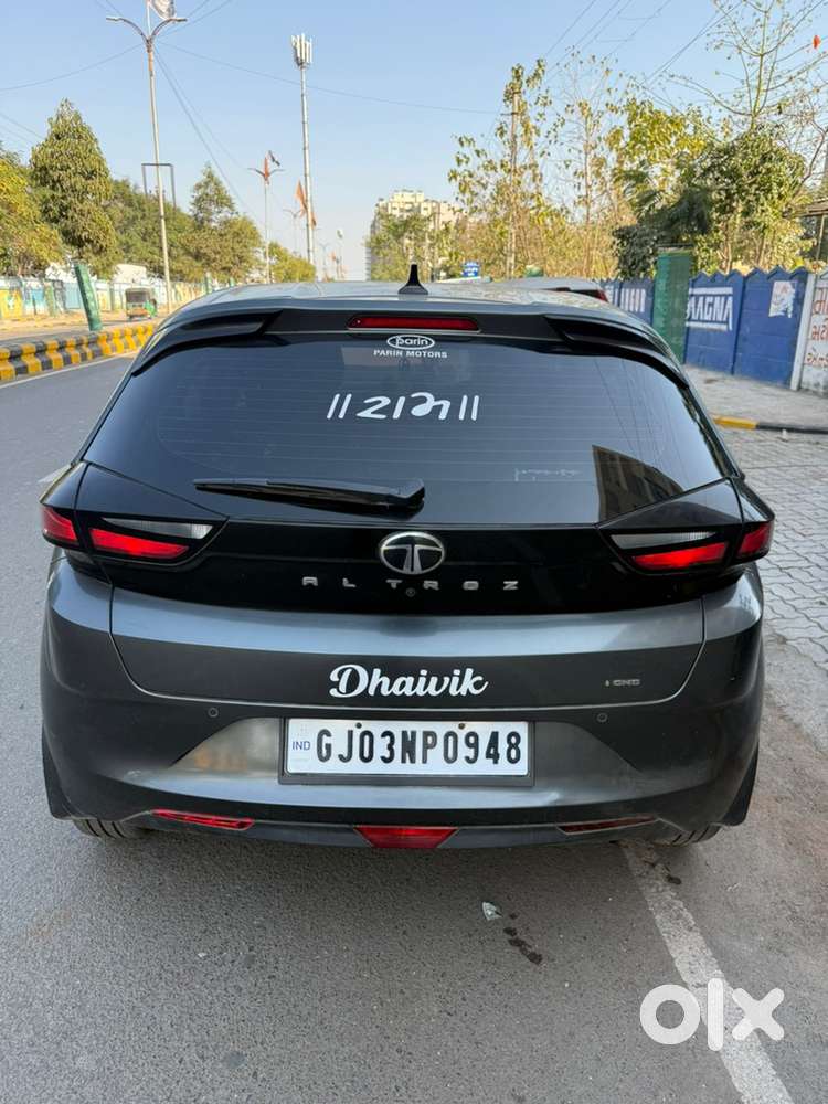 Well Maintained And Good Condition Single Handed Used.