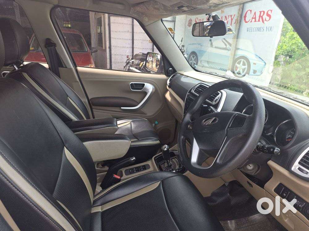 Mahindra Tuv 300 T8, 2017, Diesel