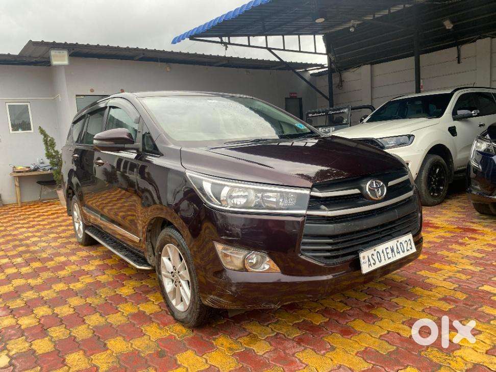 Toyota Innova Crysta 2.4 Gx Mt 8s, 2020, Diesel