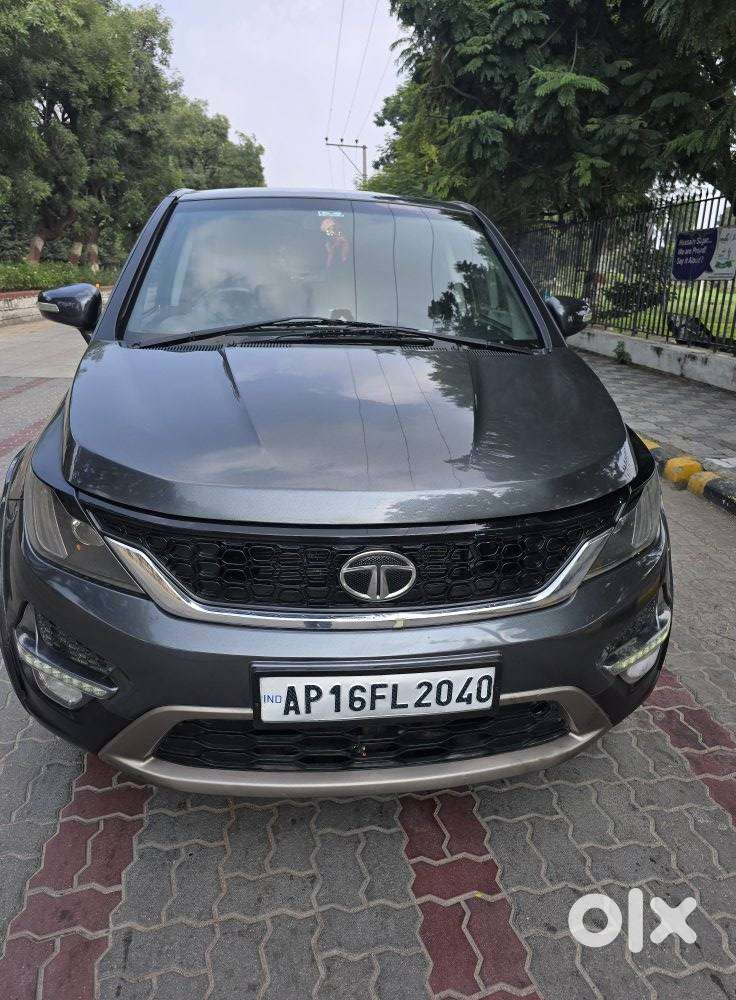 Tata Hexa 2.2 Xta 4x2 7 Str, 2018, Diesel