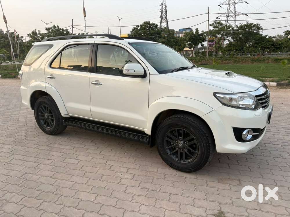 Toyota Fortuner Diesel 2015