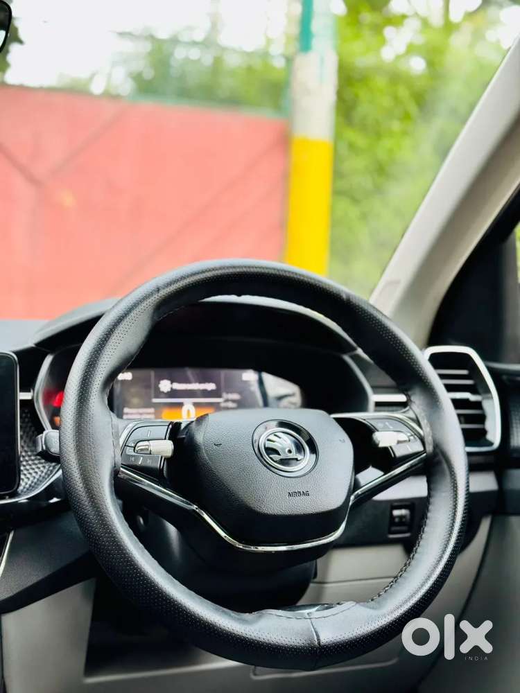Skoda Kushaq Style 1.0l Tsi Mt, 2023, Petrol