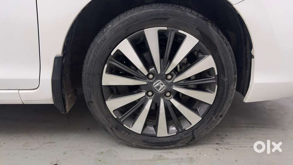 Honda City Zx Petrol Cvt, 2023, Petrol