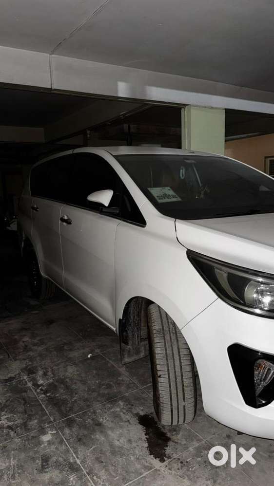 Toyota Innova Crysta 2022 Petrol Well Maintained