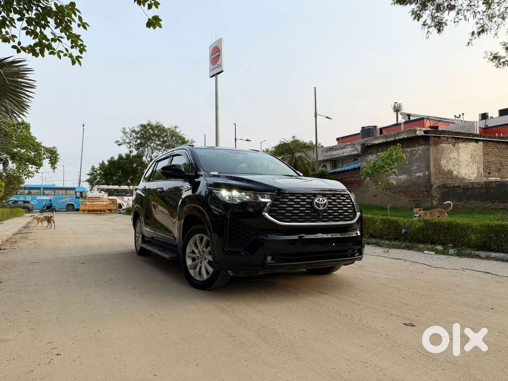 Toyota Innova Hycross 2.0 Vx (o) Hybrid 7 Str, 2025, Cng & Hybrids