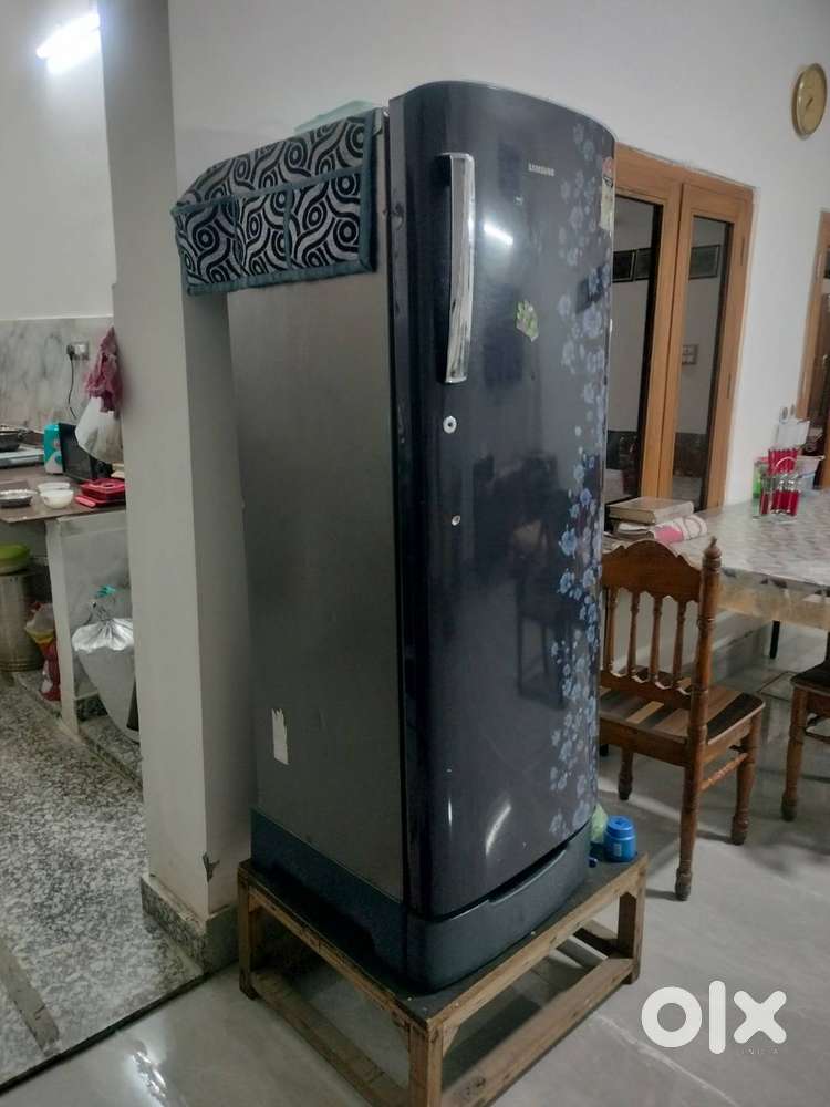 Samsung fridge 230 litre