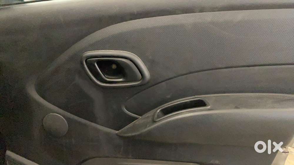 Datsun Redigo T Option, 2017, Petrol