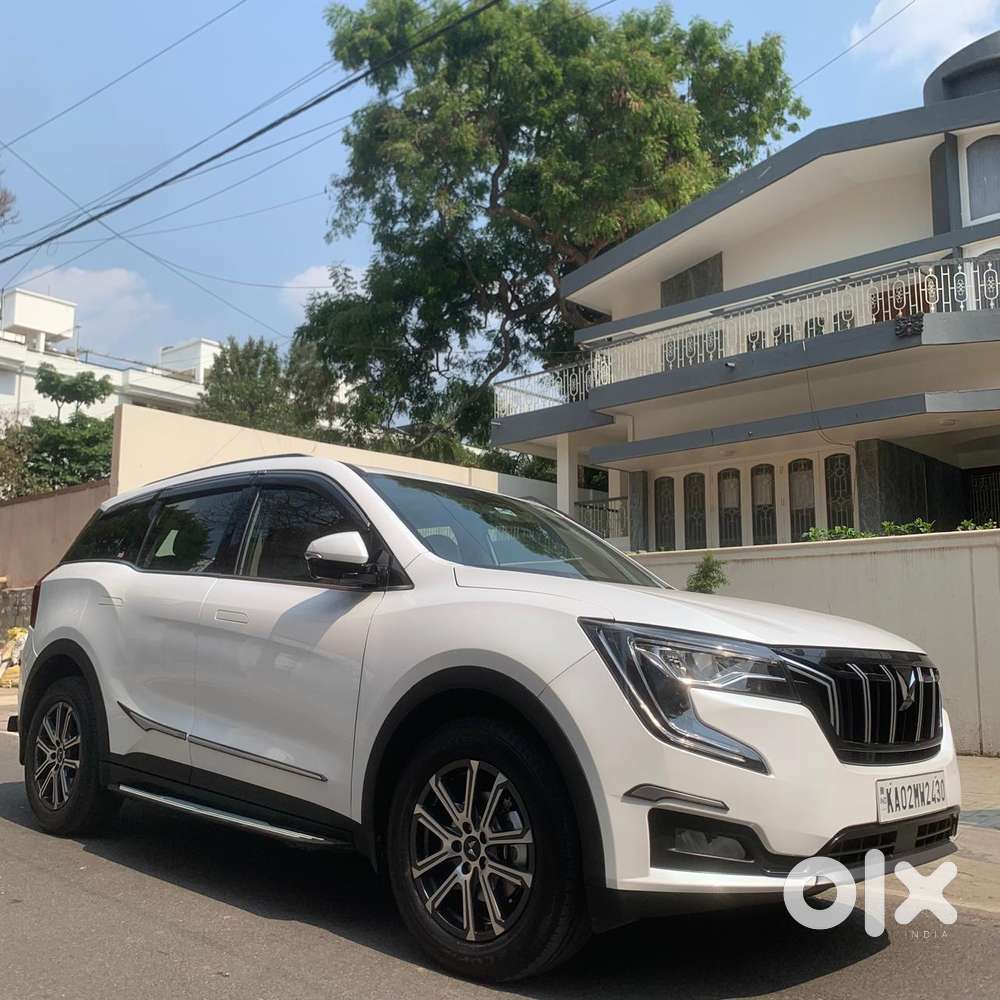 Mahindra Xuv700 2.2 Ax 7 Diesel Mt Luxury Pack Str, 2025, Diesel