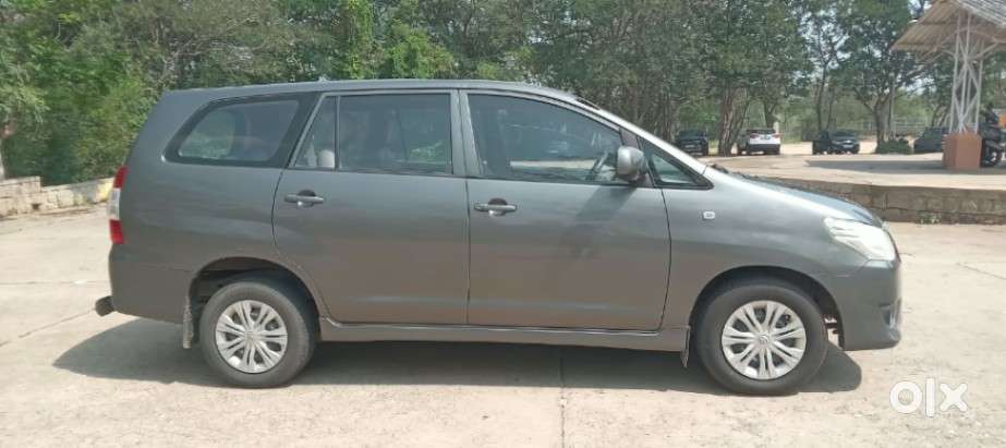 Toyota Innova 2.5 E 7 Str, 2012, Diesel
