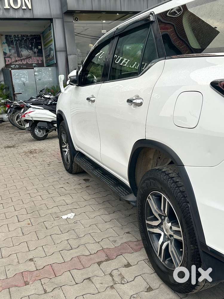 2021 Toyota Fortuner Diesel Automatic 119000 Km Driven