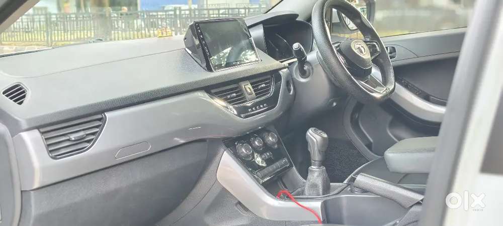 Tata Nexon 1.5 Petrol 2023