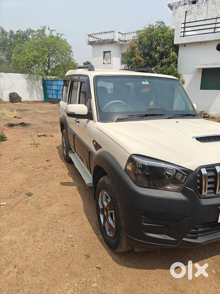 Mahindra Diesel Car 20-09-22