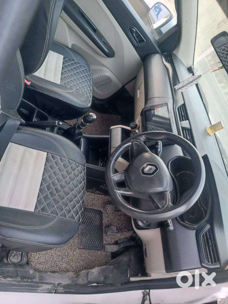Renault Triber 1.0 Rxe, 2020, Petrol