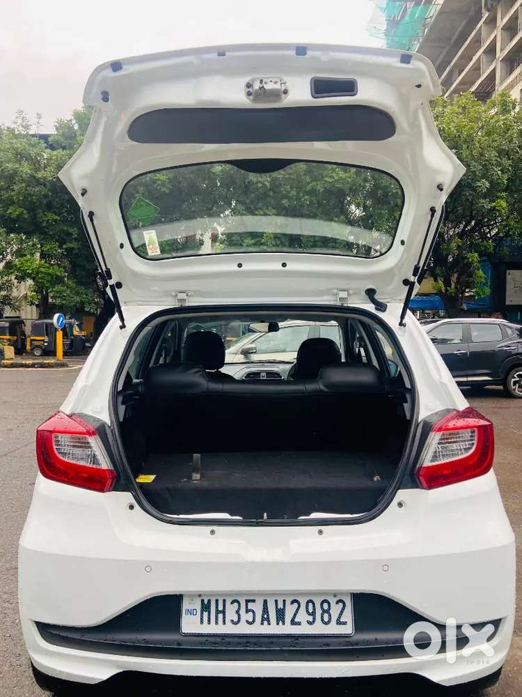 Tata Tiago Xt Icng 2024