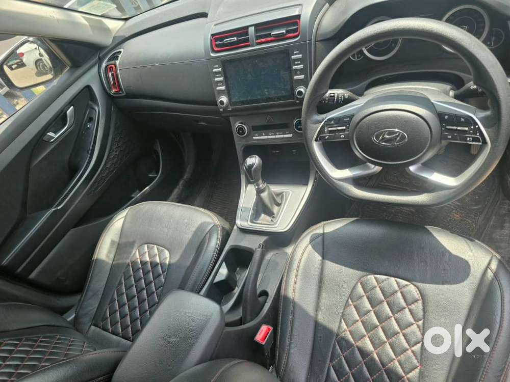 Hyundai Creta 1.5 S Plus Knight Petrol Dual Tone, 2023, Petrol