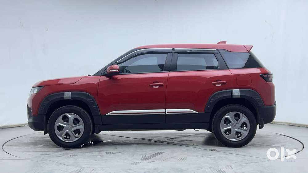 Maruti Suzuki Brezza Vxi At, 2025, Petrol