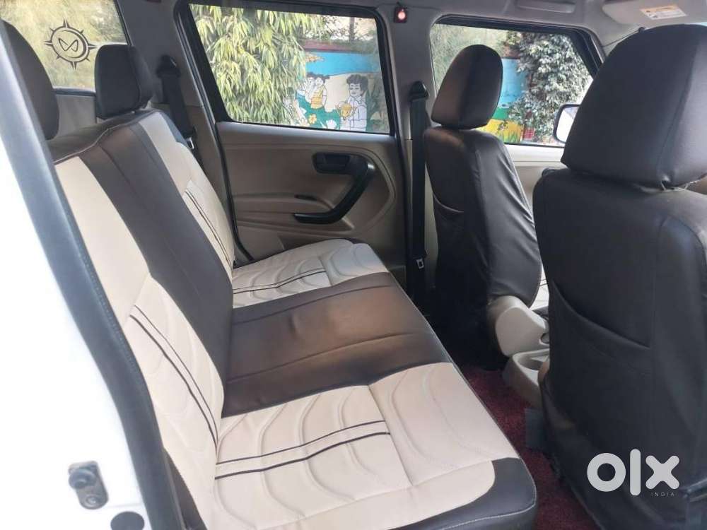 Mahindra Tuv 300 T6 Plus, 2017, Diesel