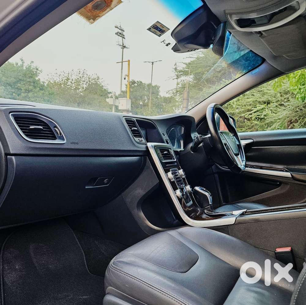 Volvo S60 D5 Kinetic, 2016, Diesel