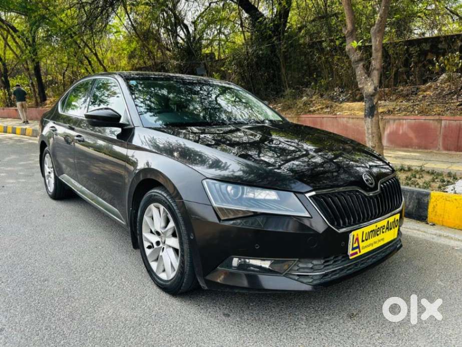 Skoda Superb 2.0 L&k Tsi At, 2019, Petrol