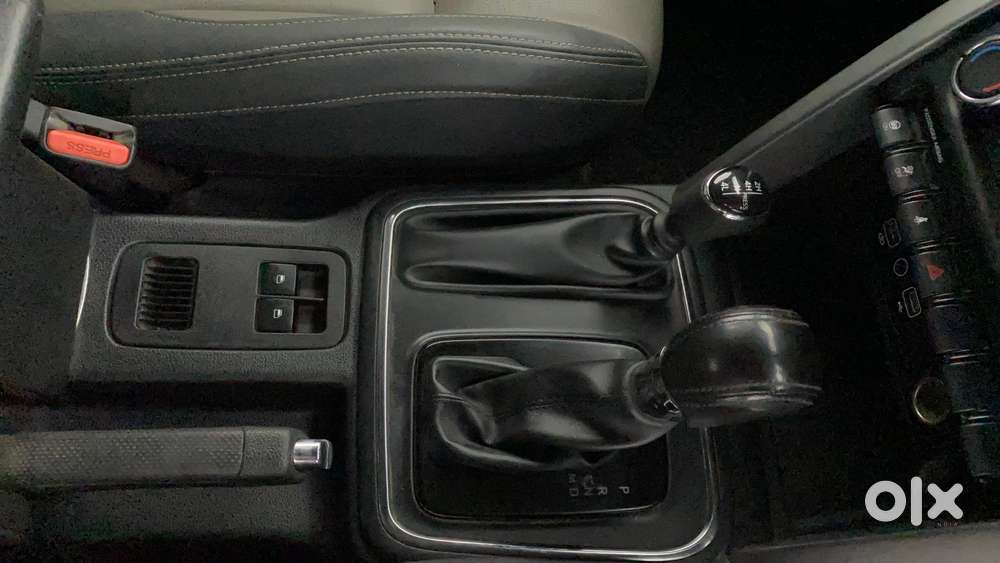 Mahindra Thar Lx 4-str Hard Top At, 2021, Petrol