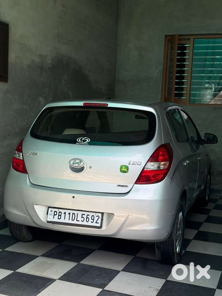 Hyundai I20 Petrol 2010
