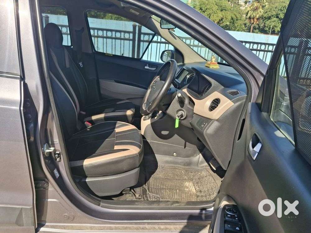 Toyota Innova 2.5 G (diesel) 8 Seater, 2015, Diesel