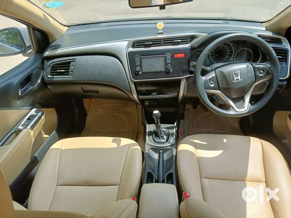 Honda City 1.5 V 4th Gen I-vtec Mt, 2015, Petrol