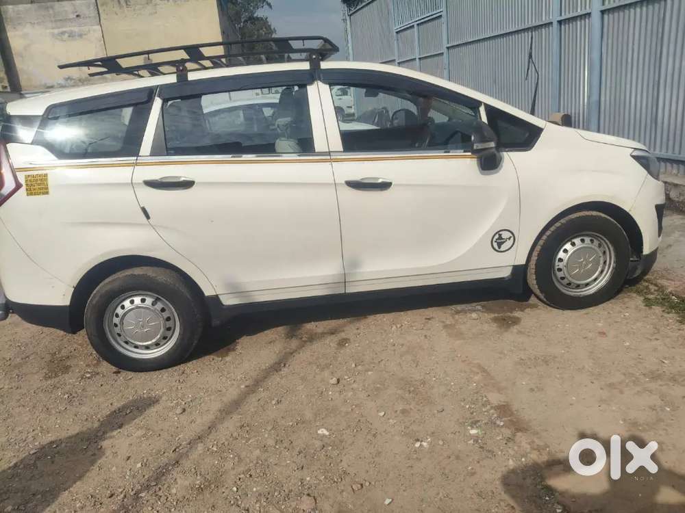 Mahindra Marazzo 2020 Diesel 220000 Km Driven