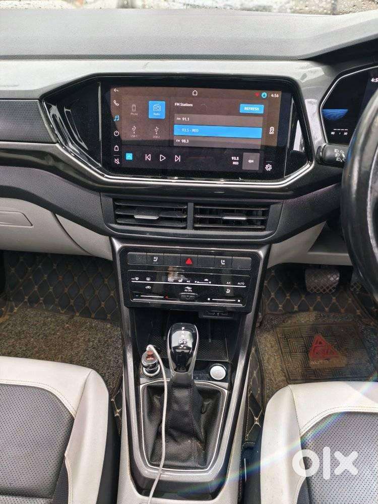 Volkswagen Taigun 1.0 Tsi Topline At, 2022, Petrol