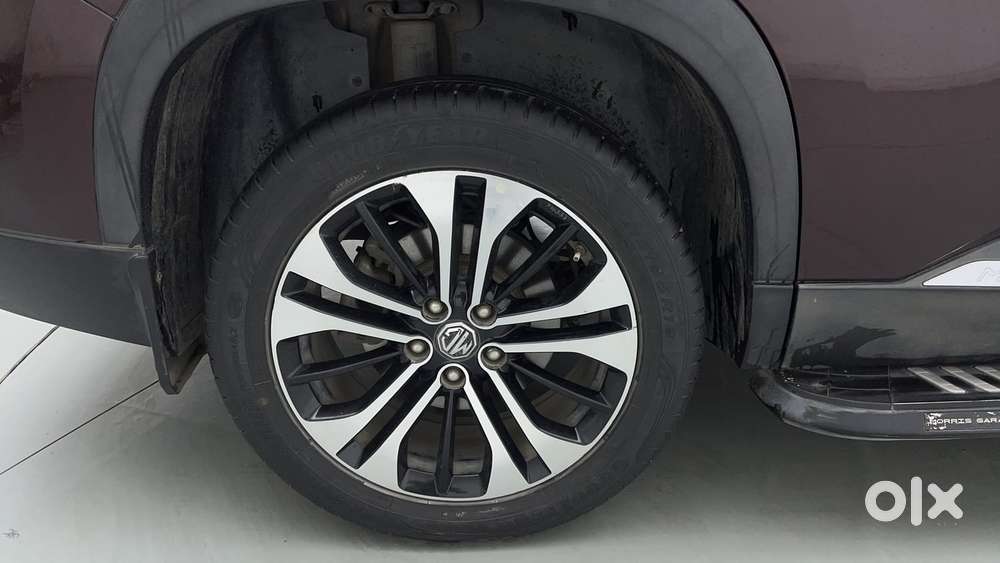 Mg Hector Plus 1.5 Sharp Turbo Cvt 6 Str, 2022, Petrol