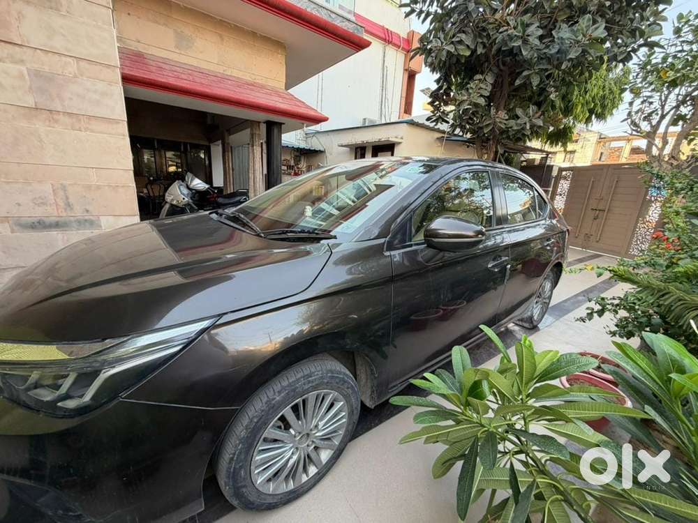 Honda City Petrol 2022 5 Th Generation