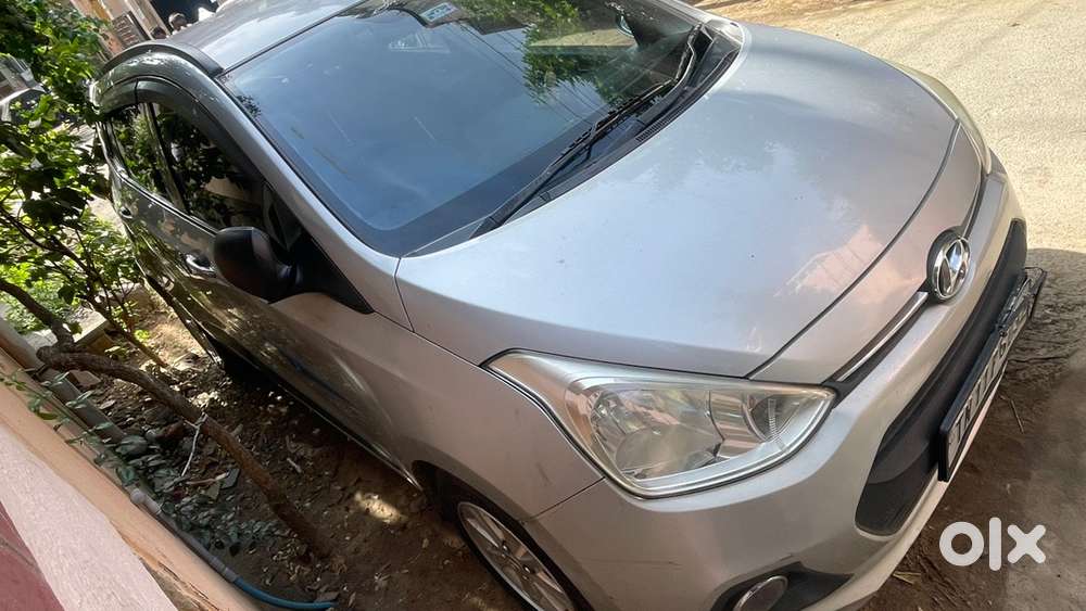 Hyundai Grand I10 2015 Petrol Well Maintained