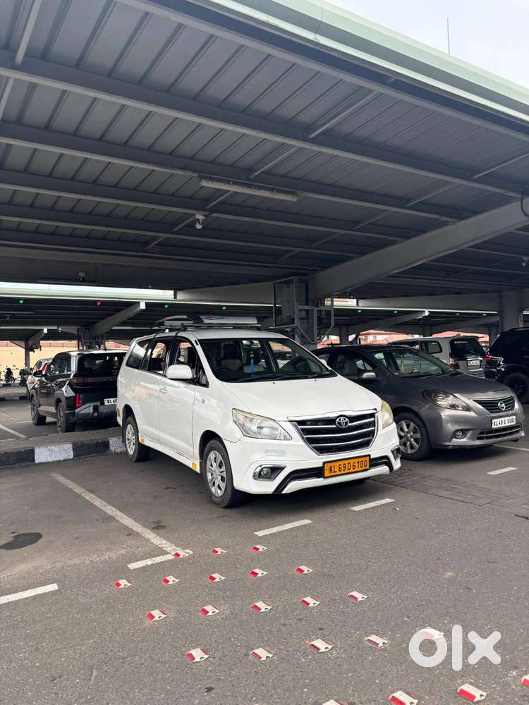 Toyota Innova 2015 Diesel 7 Seats